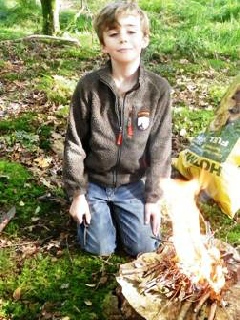 Bush craft Lighting your first fire